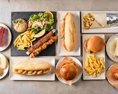 Restaurante Food Corner (Calle Del Maestro Alonso 158)