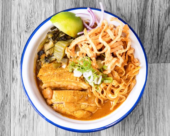 Khao Soi (Chicken)