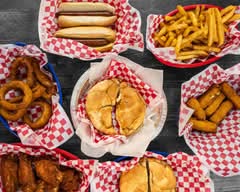 Heinle's General Store (6 Old County Road)