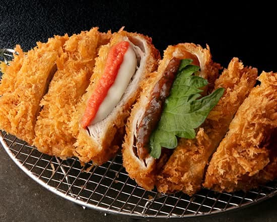 爽やか＆ピリ辛！梅しそ＆明太チーズ重ねかつ相盛り弁当 Plum Shiso & Spicy Mentaiko Cheese Aged Kasane Cutlet Combo Bento