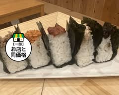 海鮮とおむすびのお店　お結び屋TARITARI　