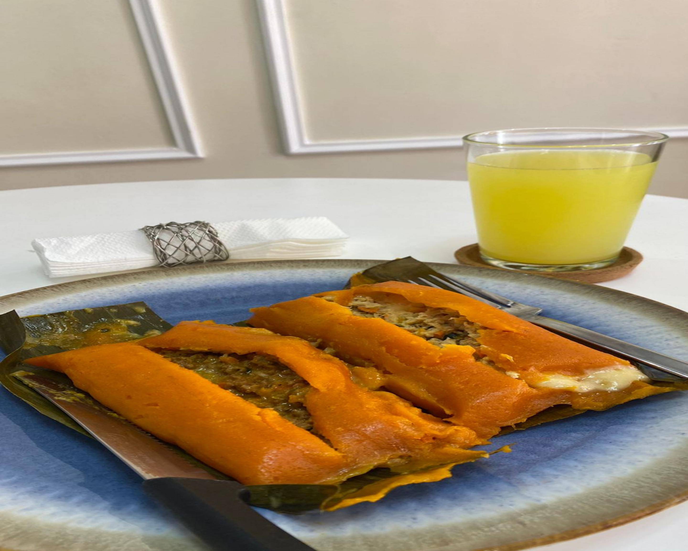 FAMA PASTELES EN HOJA a domicilio en Santo Domingo Menú y precios