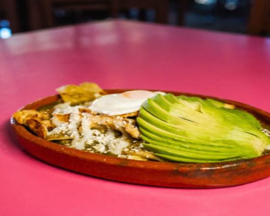 Chilaquiles adelita sucursal marimba