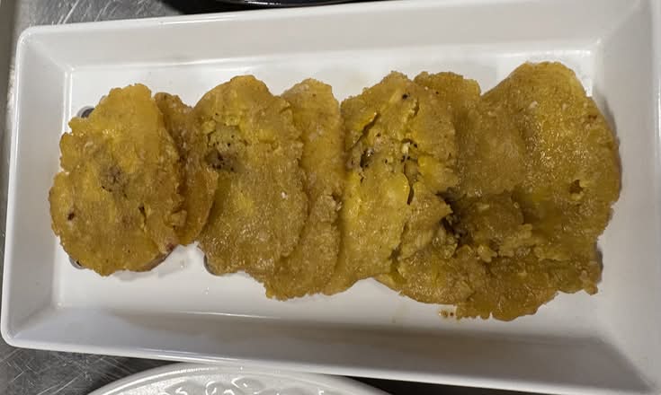 Tostones w garlic