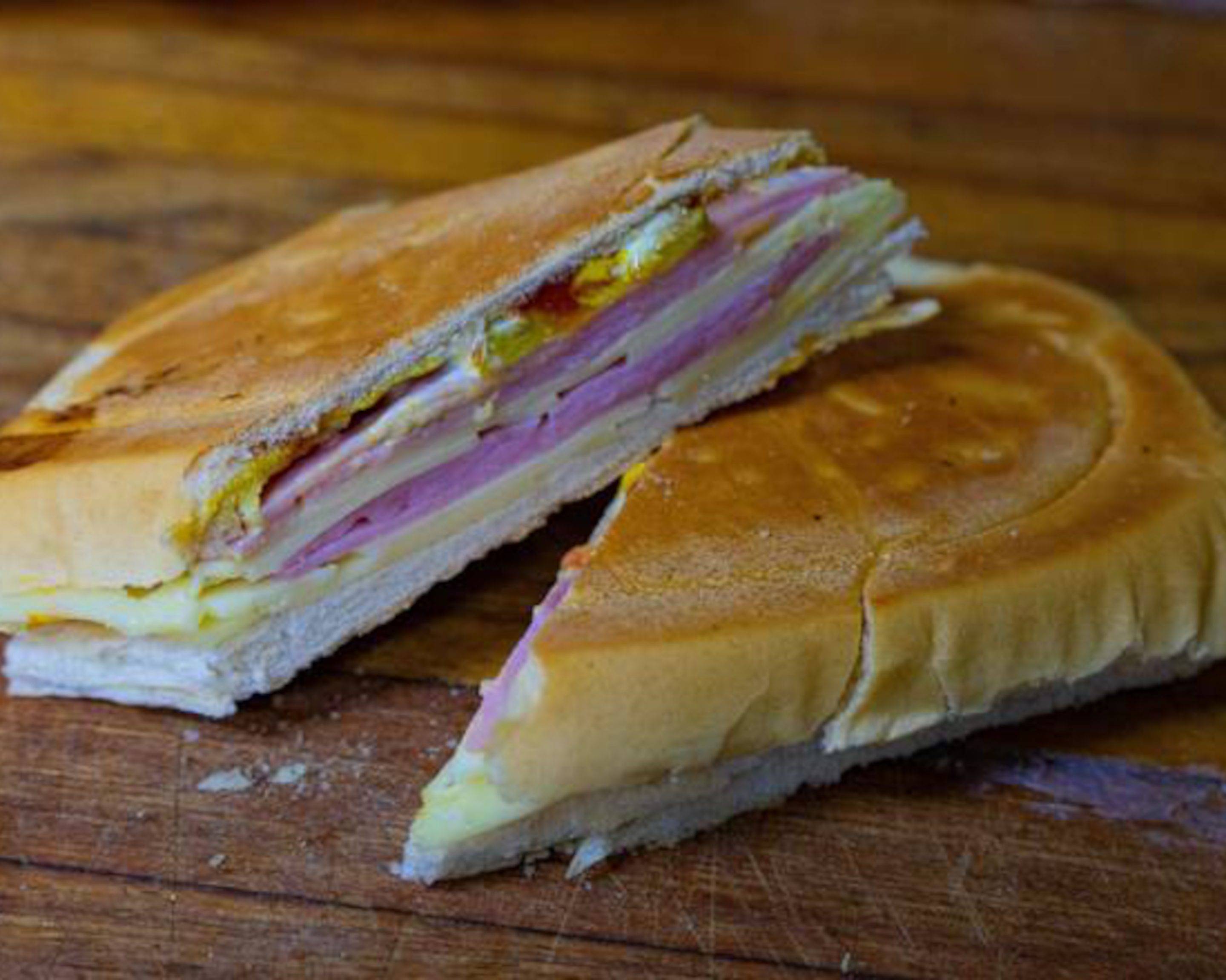 Order Riviera Bakery Menu Delivery in Hialeah Gardens | Menu & Prices ...