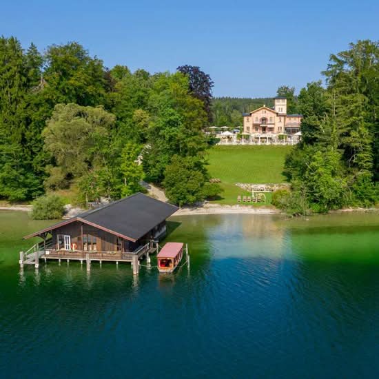 LA VILLA