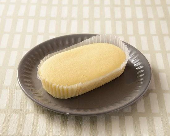 【ベーカリー】しっとりチーズ蒸しケーキ(1個)*