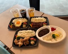 ＰｉＮＣＨＯ！ 鉄板スペイン串 ＰｉＮＣＨＯ！Teppan Spain Comb