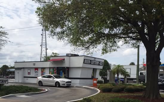 Fastlane Tobaco And Liqour (838 N Ridgewood Ave)