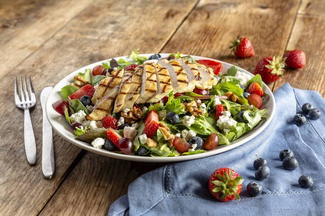 Berry & Goat Cheese Salad with Chicken