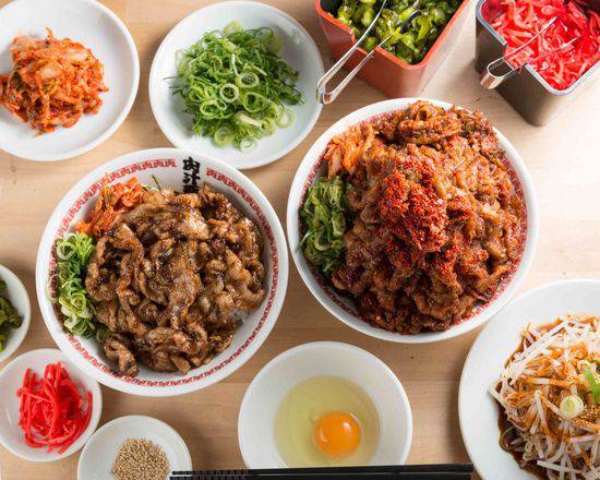 タペストリー　すーぱーそに子 特大タペストリー 「すーぱーそに子×肉汁麺ススム」 受注生産限定 肉は男のロマン！ 肉汁麺ススム 秋葉原店 Nikujirumen Susumu
