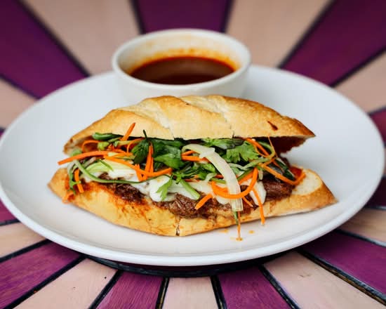 Short Rib Dip Sandwich
