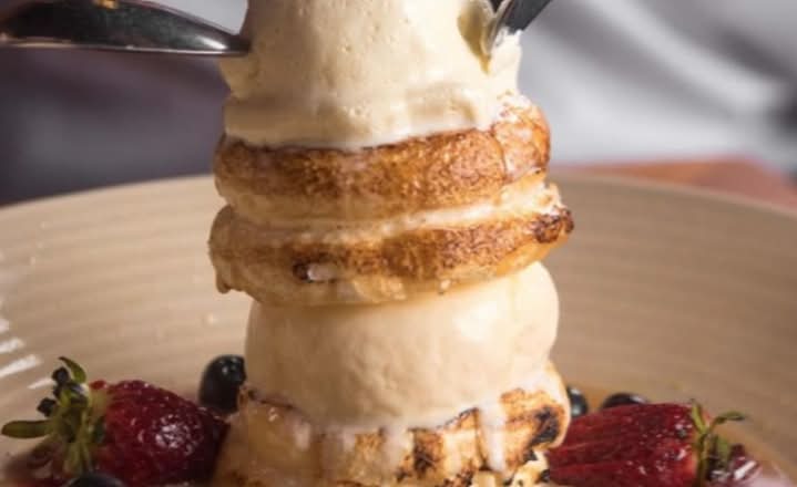 Triple Stack Pavlova