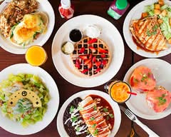 Cupitol Coffee & Eatery - West Loop