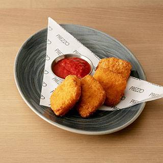 Crispy Fried Mozzarella (V)