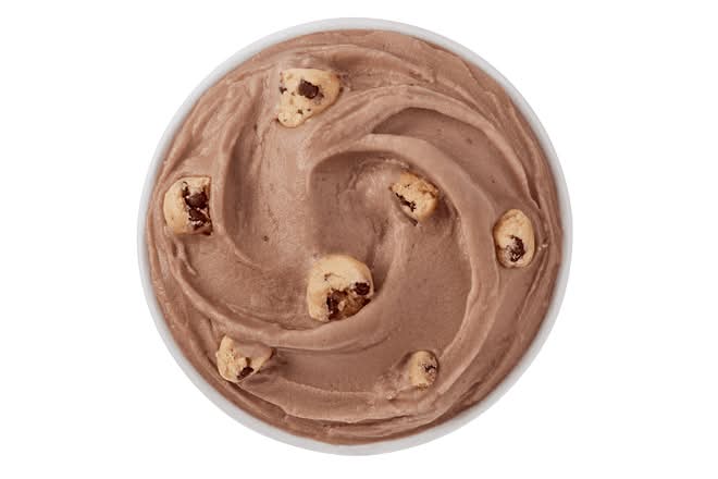 NEW! Mixing Bowl Mashup BLIZZARD® Treat