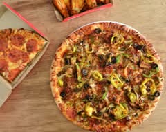 Hunt Brother's Pizza - Chevron Food Mart (600 Royal Ave)