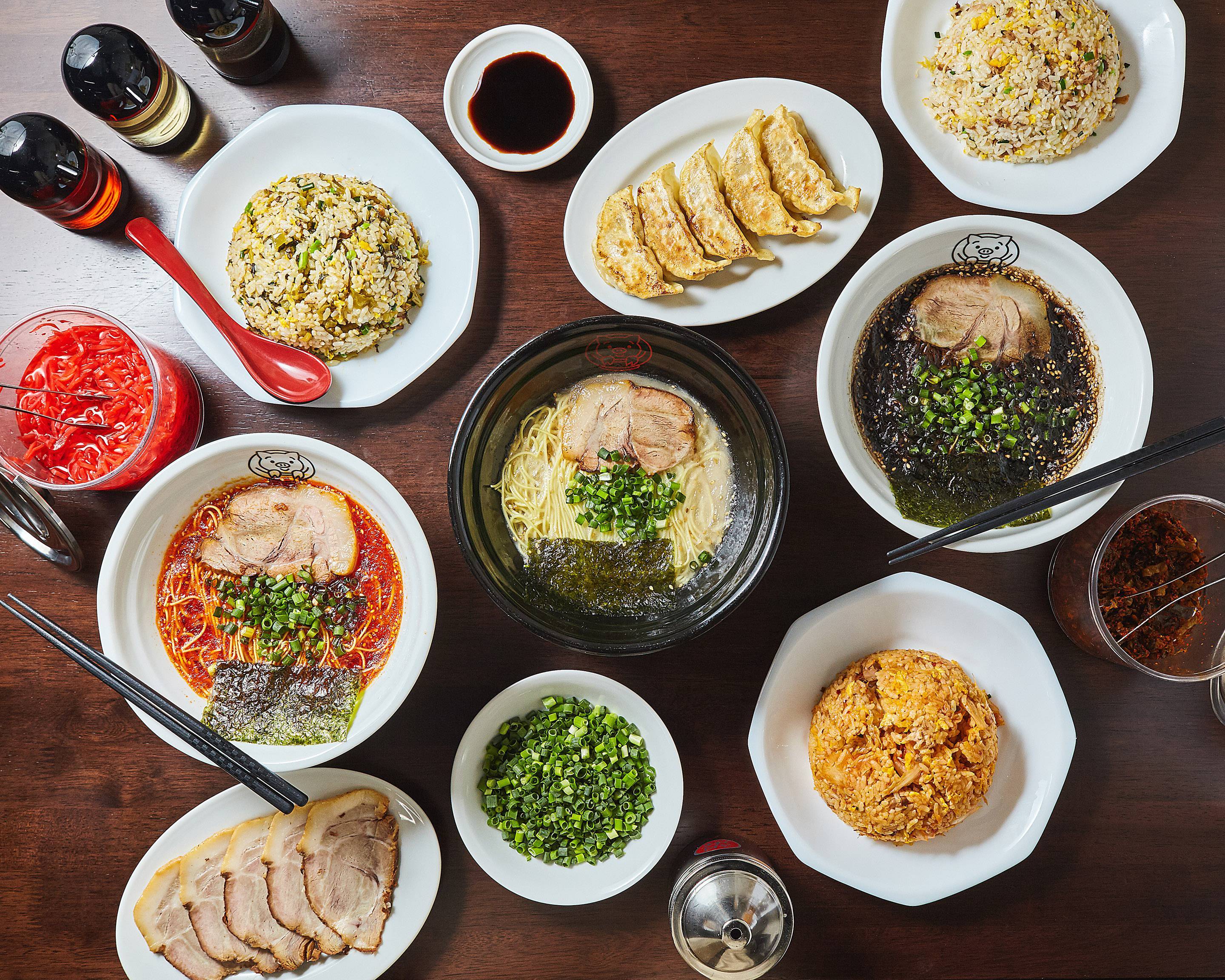 博多ラーメン 福や 鶯谷店 delivery & takeaway menu Uber Eats