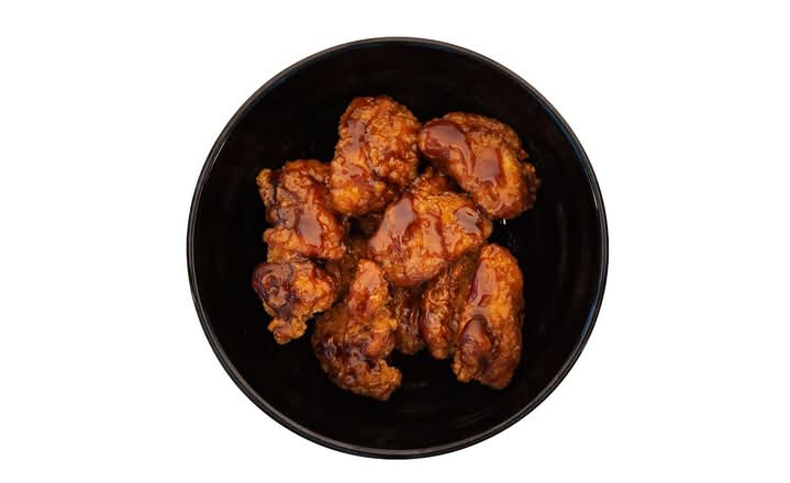 Breaded Chicken Wings (20 pcs)