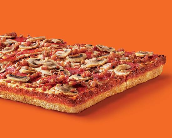 Deep Dish Canadian Pizza