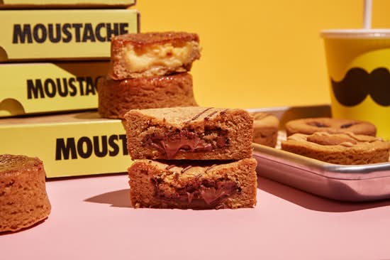 Moustache Milk and Cookie Bar