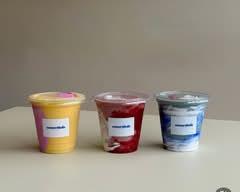 Essentials Café🍓