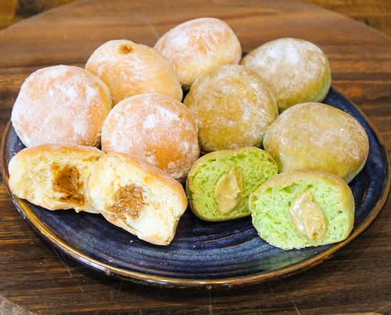 DELIVERY EXCLUSIVE ⭐ Mixed Mini Doughnuts Sharer x9