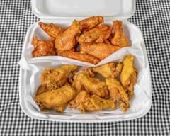 Saucy Wingman (W 6th St)