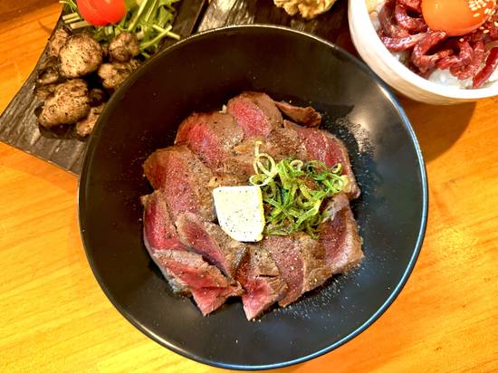 やきにくどんぶり 兵頭 加賀屋店はなれ