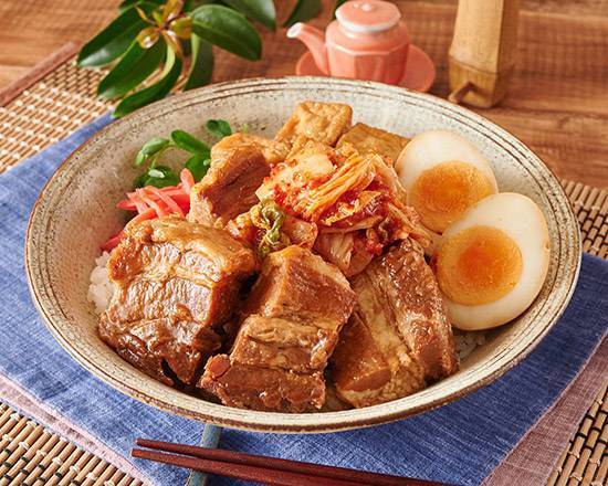 キムチのせ豚角煮丼 Kimchi on Stewed Pork Rice Bowl