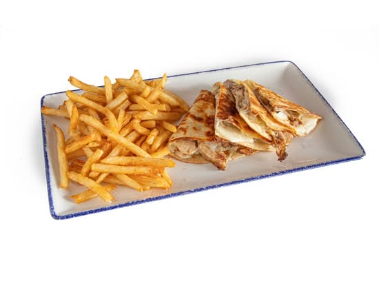 KIDS CHICKEN & CHEESE QUESADILLA
