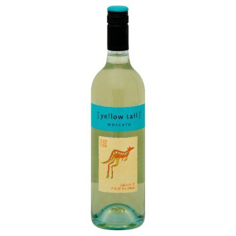 Yellow Tail Moscato 750mL