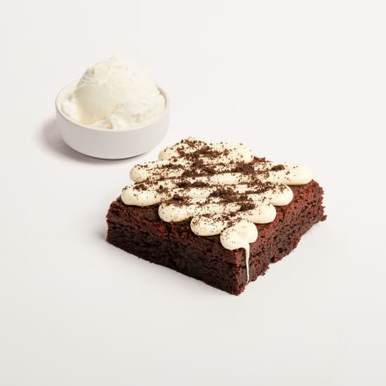 Cookies & Cream Brownie With Ice Cream