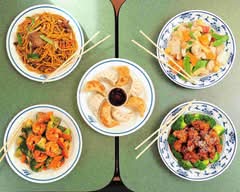 He's Chinese and Japanese Restaurant