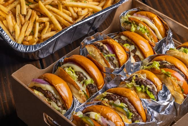 10 Eureka! American Burger Box