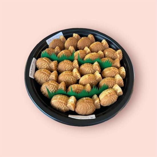 Taiyaki (22pcs - Assorted・鲷鱼烧拼盘・たい焼き盛り合わせ) | Postmates