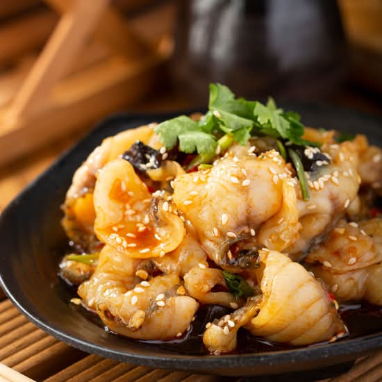 捞汁脆鲷鱼 Tilapia Fillets in House Special Chili Sauce