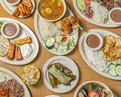 Antojitos Y Pupuseria Toñita (11851 Paramount Blvd, Downey,)