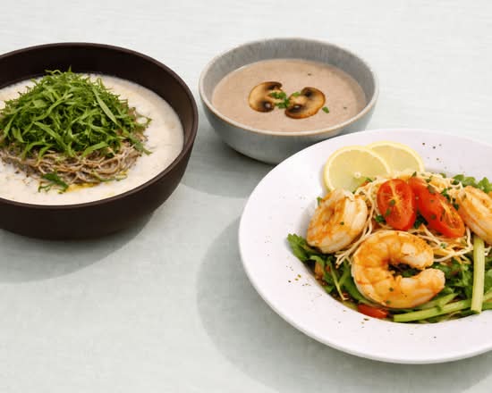 Auri Cafe (2020 Central Rd)