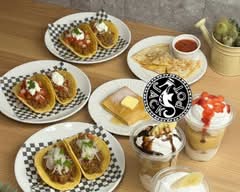 ふわくもクリームのカップクレープ　Full Belly 2nd	