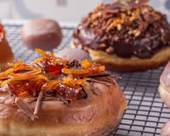 Donisima Donuts (La Cosecha)