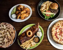 Colonial Pub & Grill (3-1301 8 Street East, Saskatoon)