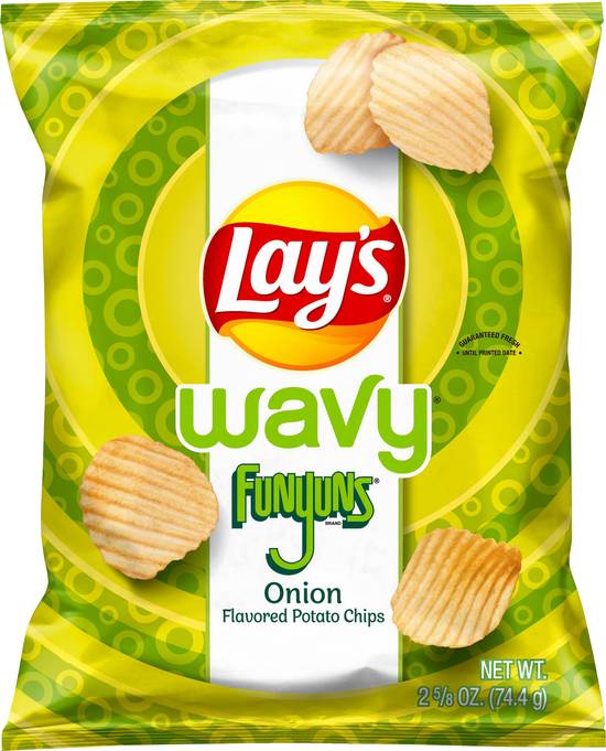 Lay's Wavy Funyuns Onion Flavored Potato Chips (2.6 oz)