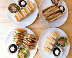 La Luce with N’s Cafe