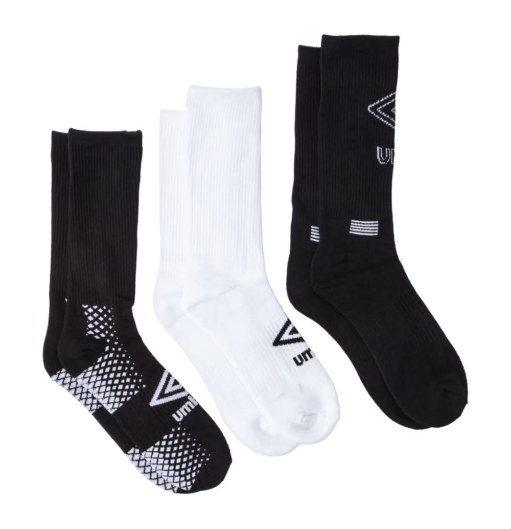 Young Mens Umbro Preformance Crews 3-Pairs