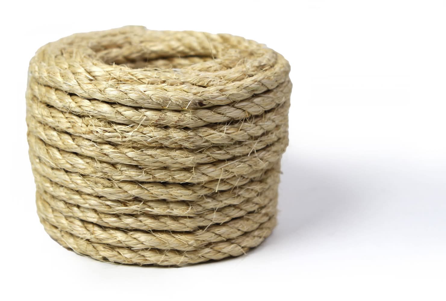 ReliaBilt 50.0-ft x 0.375-in Twisted Sisal Rope (By-the-Roll)