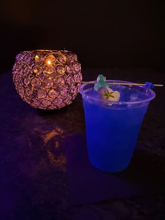 Dragonfly Lounge (Kava Bar)
