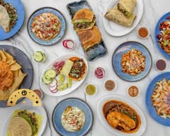 Tacos El Prieto & Mariscos Beto (Downtown)