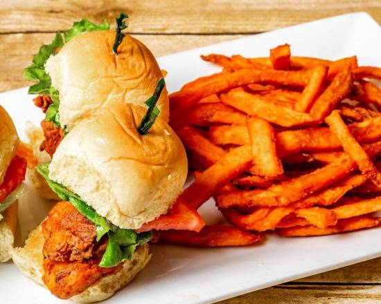 Order Crispy Chicken (3 Minis) food online from Lindburgers store, Jupiter on bringmethat.com