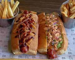 Uncle Franks (Jardines del Valle)